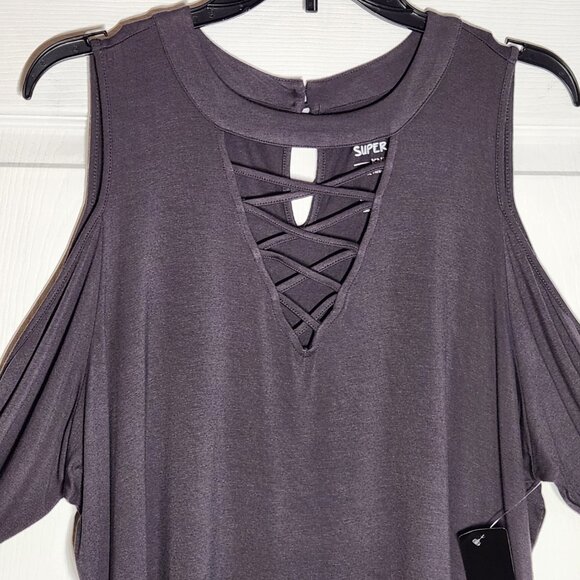 NWT Torrid Super Soft Lattice/Strappy Cold Shoulder - 3 (22W/24W) PRICE IS FIRM - Picture 3 of 6